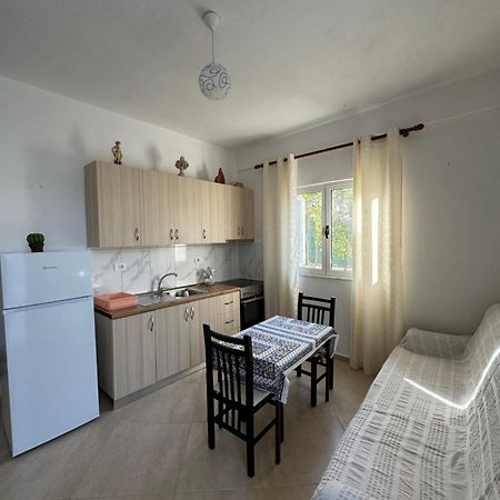 Holiday Apartments Дуррес Экстерьер фото