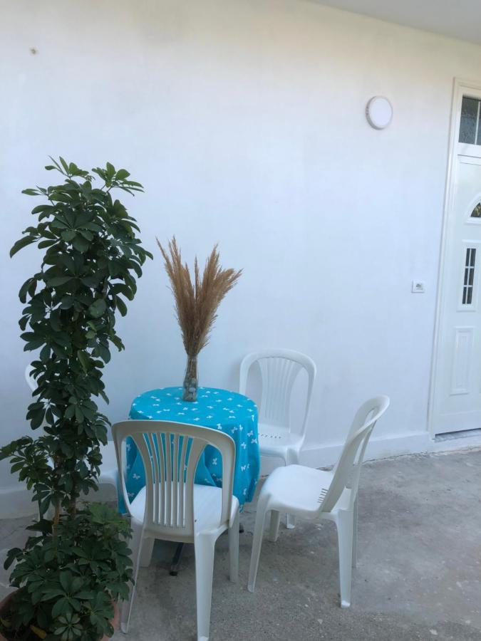 Holiday Apartments Дуррес Экстерьер фото