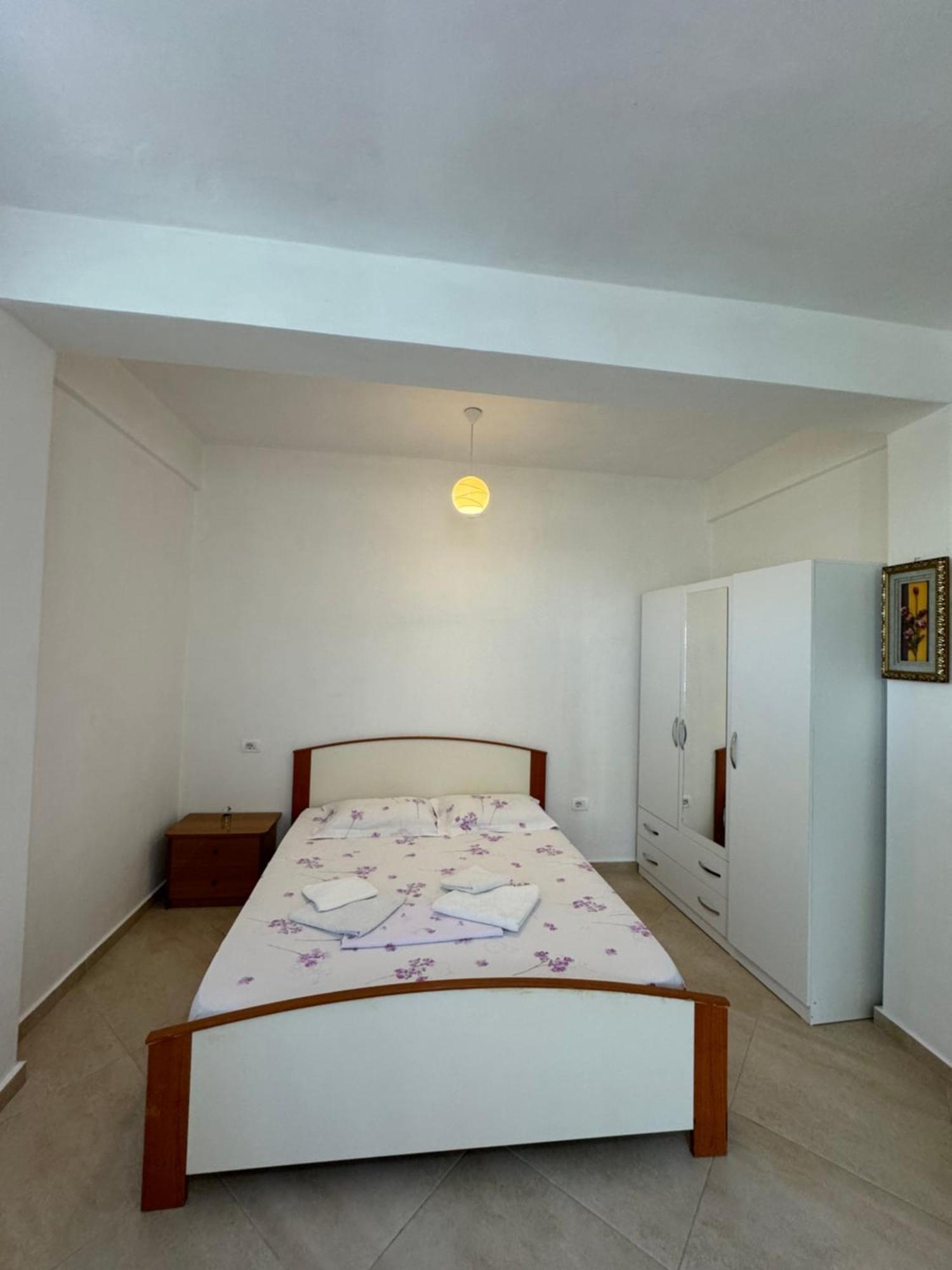 Holiday Apartments Дуррес Экстерьер фото